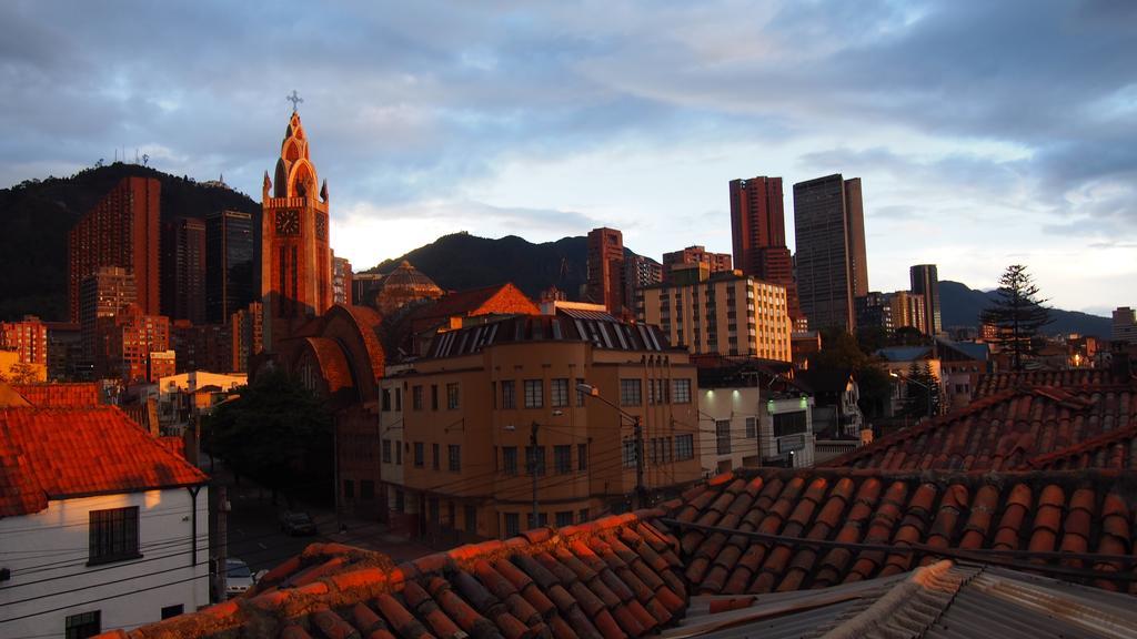 Bogota Bed & Breakfast Inn Bagian luar foto
