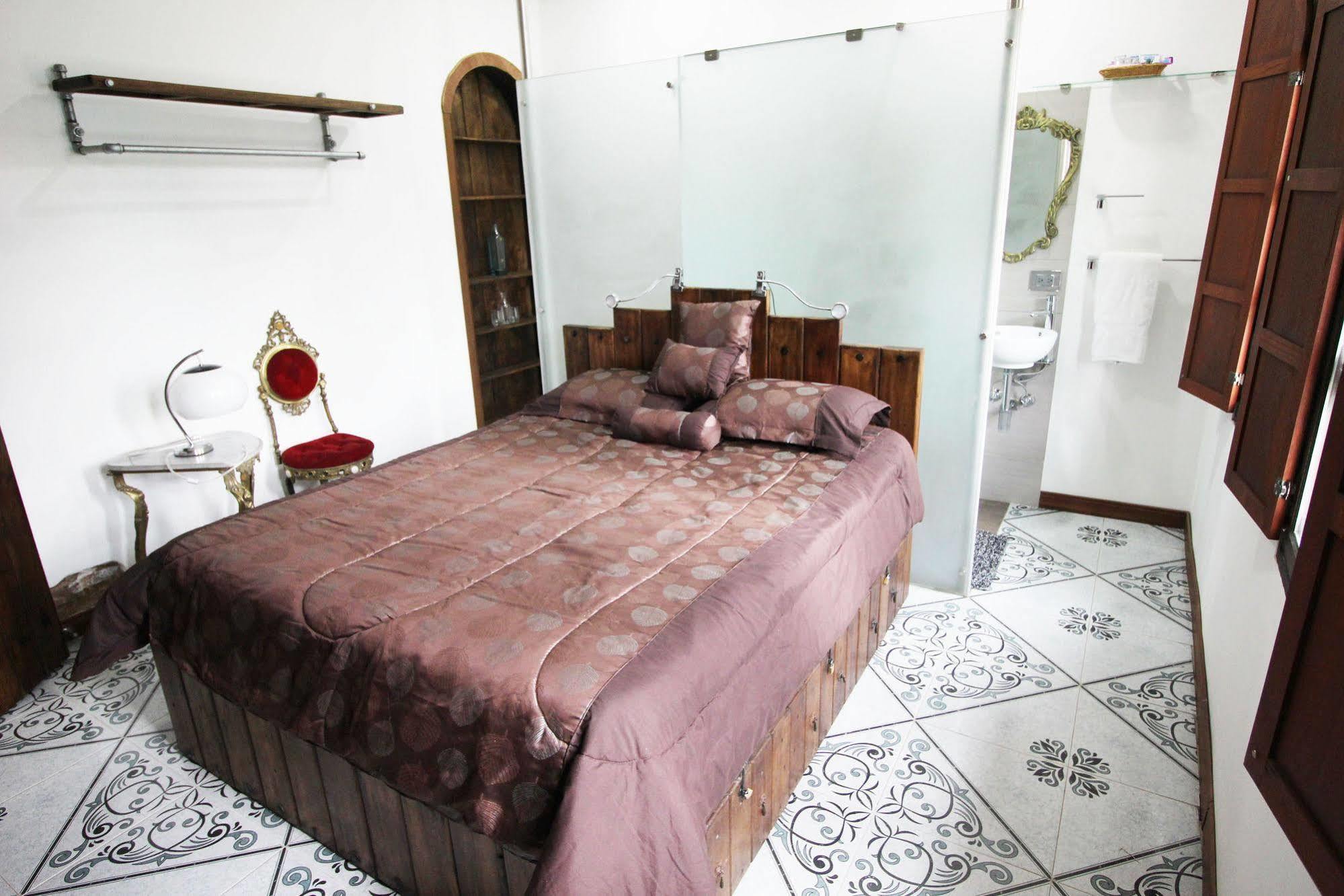 Bogota Bed & Breakfast Inn Bagian luar foto