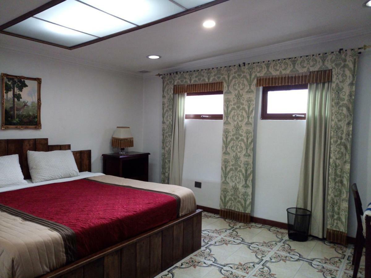 Bogota Bed & Breakfast Inn Bagian luar foto